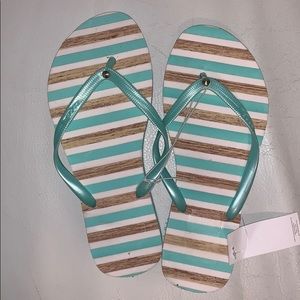 Capelli flip flops